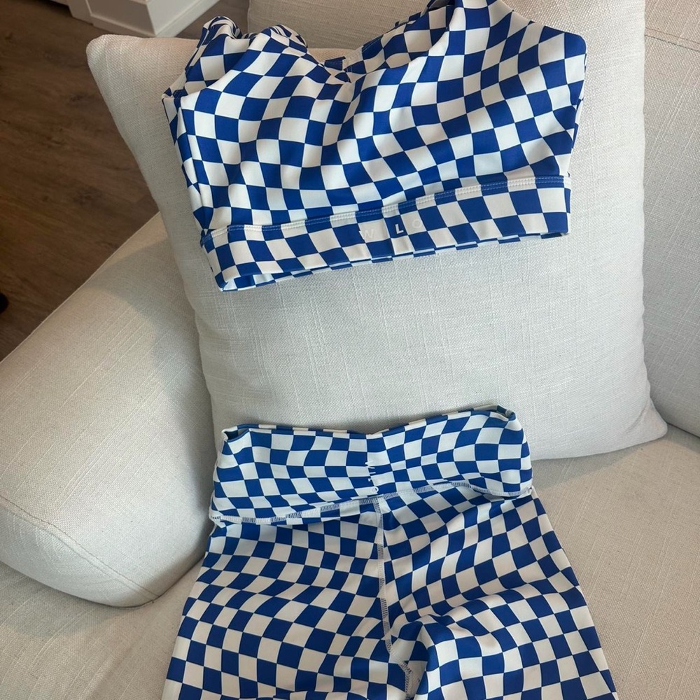 Wilo Blue Checkered Workout Set - image 4